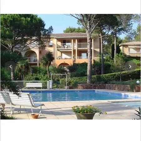 公寓 Charmant F2 Sur Les Golfs Saint-Raphaël